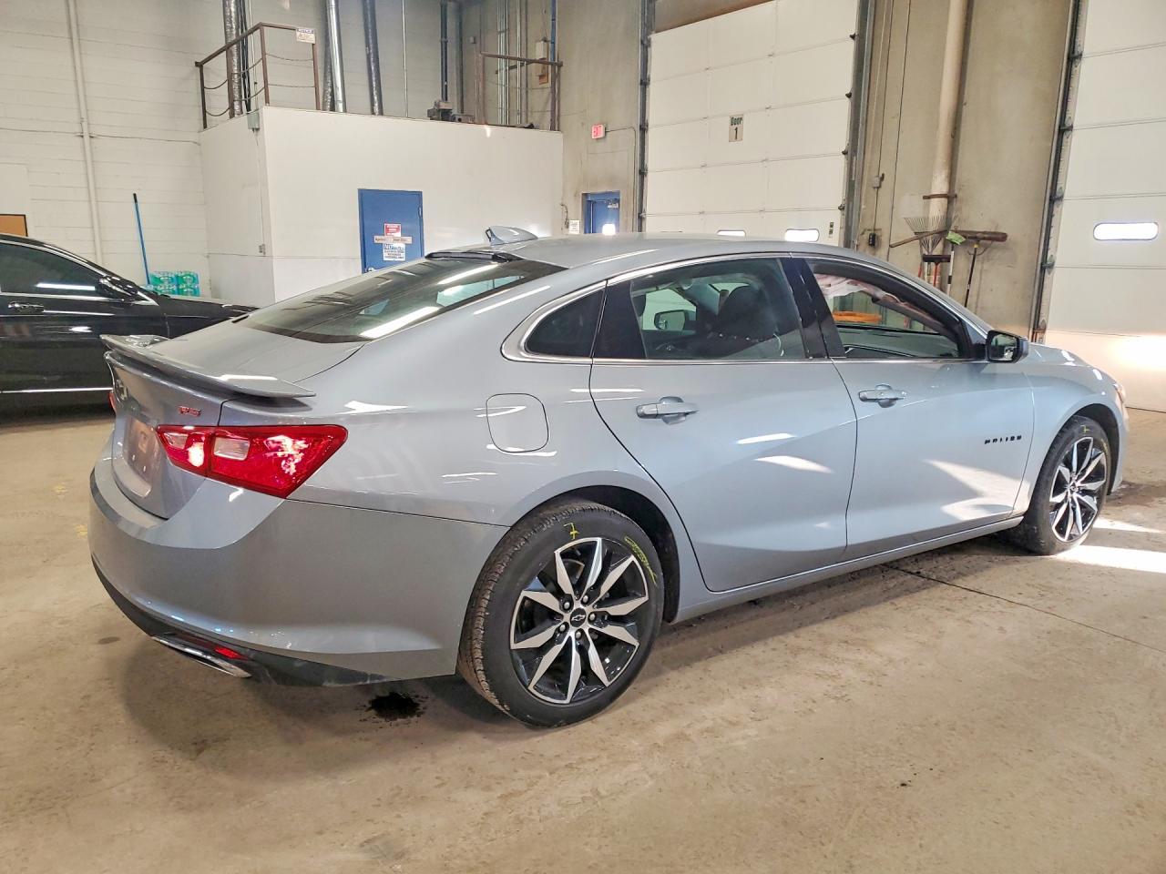 2023 Chevrolet Malibu Rs - zdjęcie 3