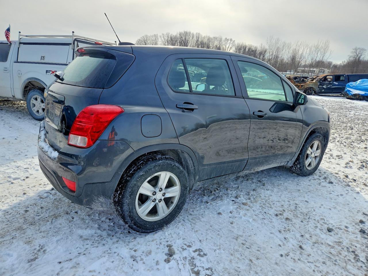 2019 Chevrolet Trax Ls - zdjęcie 3