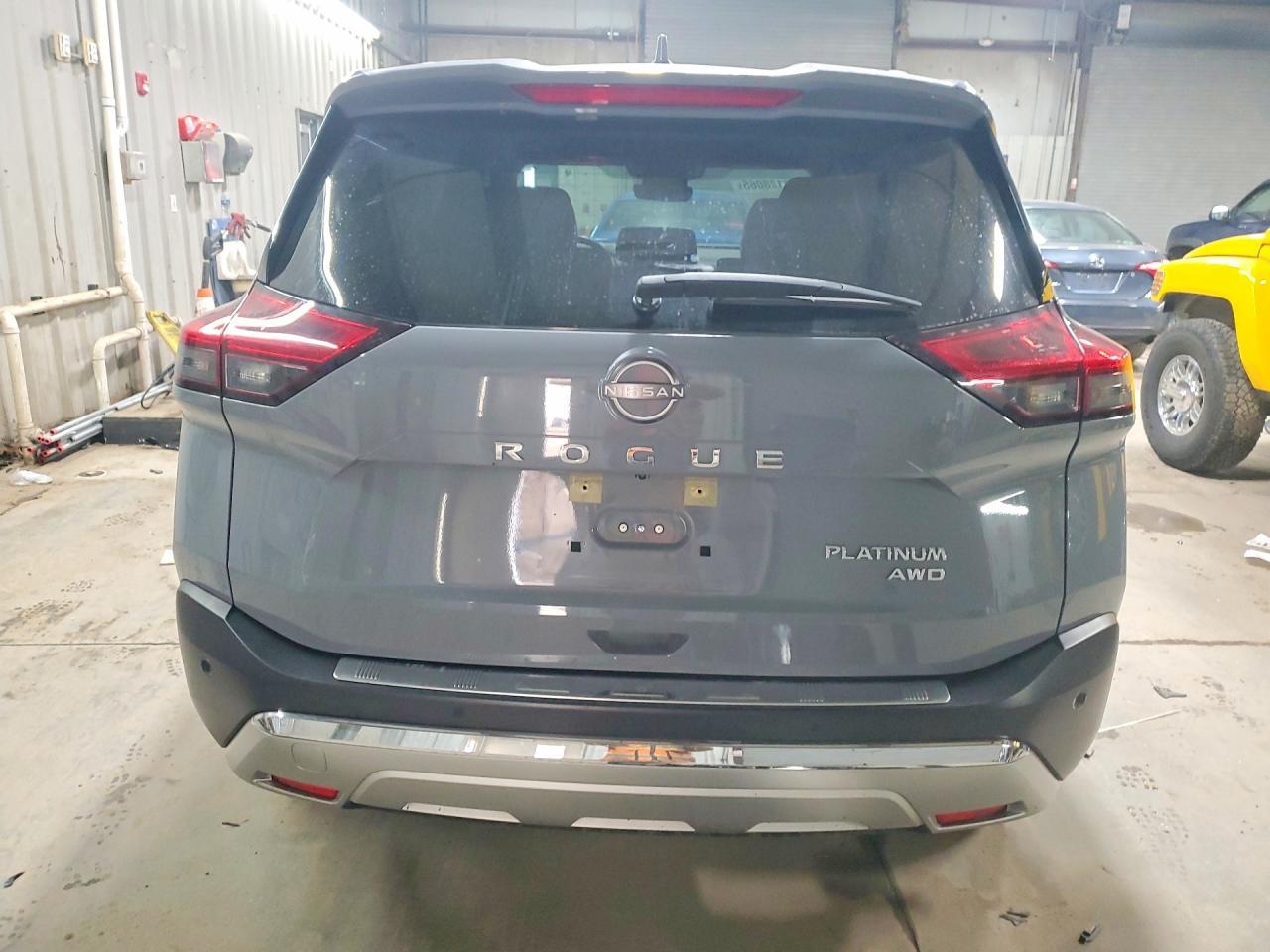 2022 Nissan Rogue Platinum - zdjęcie 6