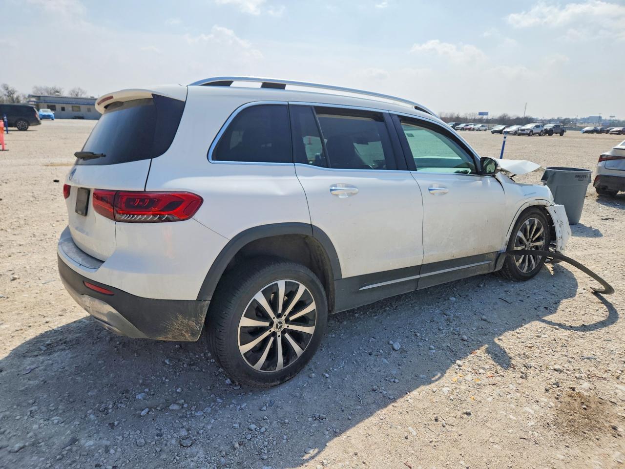 2021 Mercedes-Benz Glb 250 - zdjęcie 3