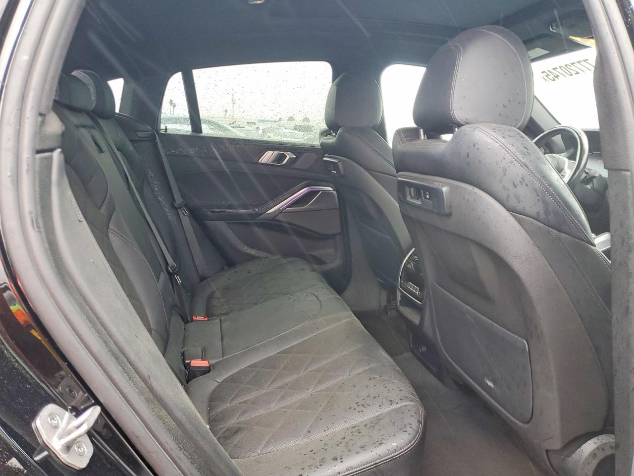 2023 BMW X6 xDrive40I - zdjęcie 11