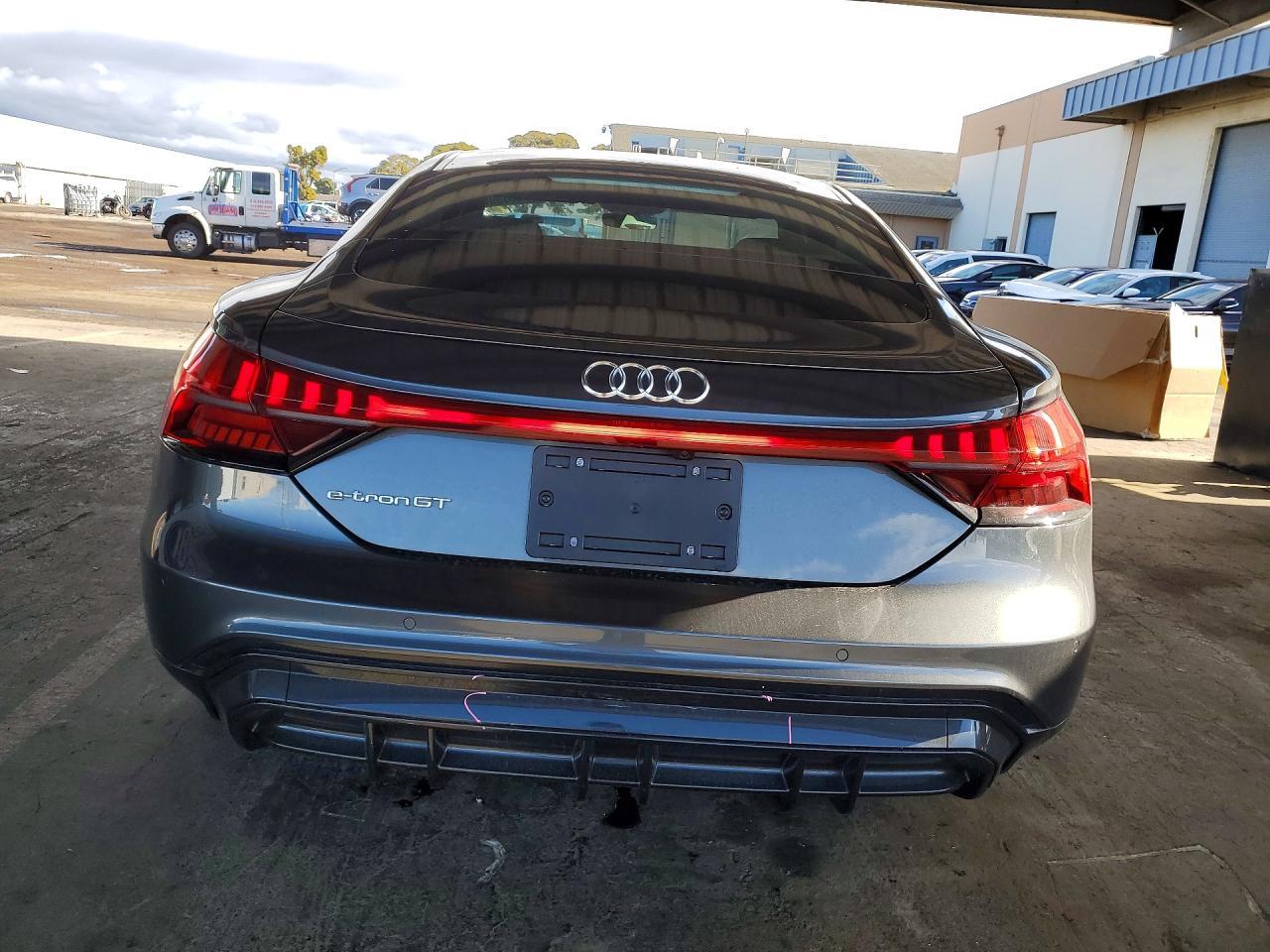 2024 Audi E-Tron Gt Premium Plus - zdjęcie 6