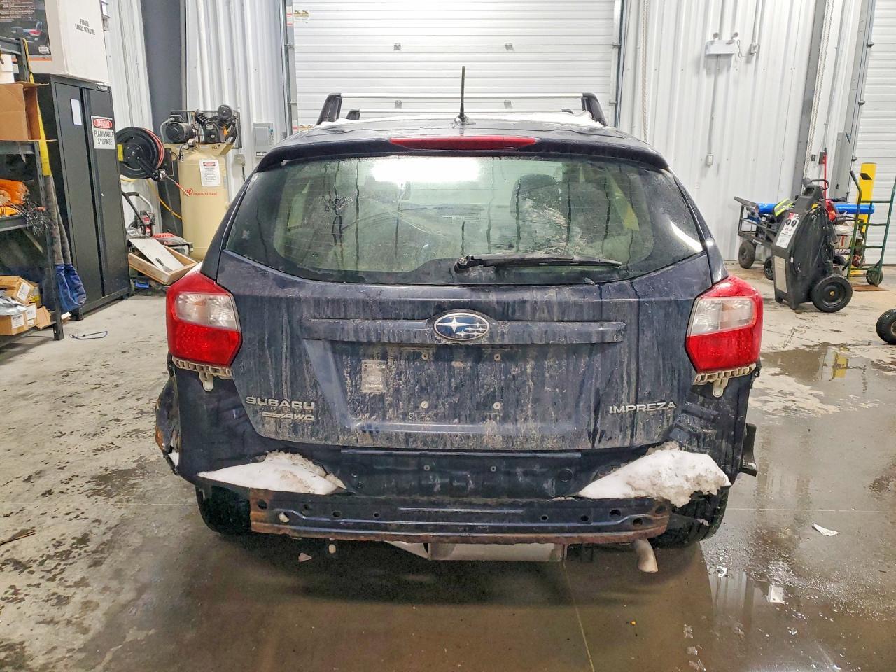 2014 Subaru Impreza Premium - zdjęcie 6