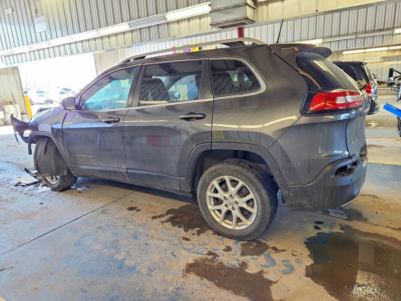 2016 Jeep Cherokee Latitude - zdjęcie 2