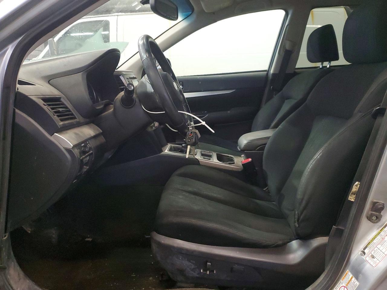 2013 Subaru Outback 2.5I Premium - zdjęcie 7