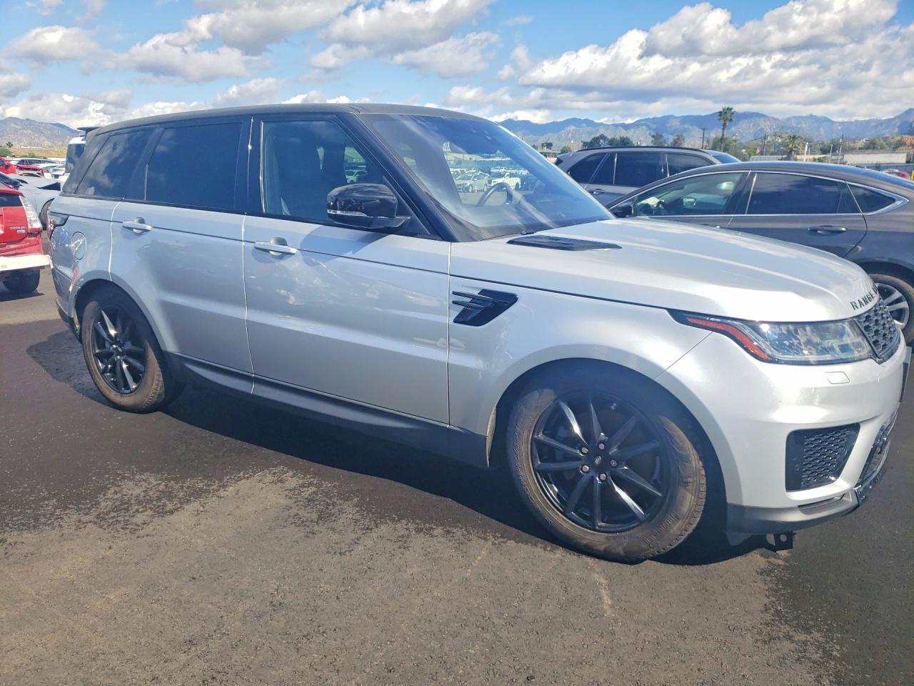 2019 Land Rover Range Rover Sport Se - zdjęcie 4