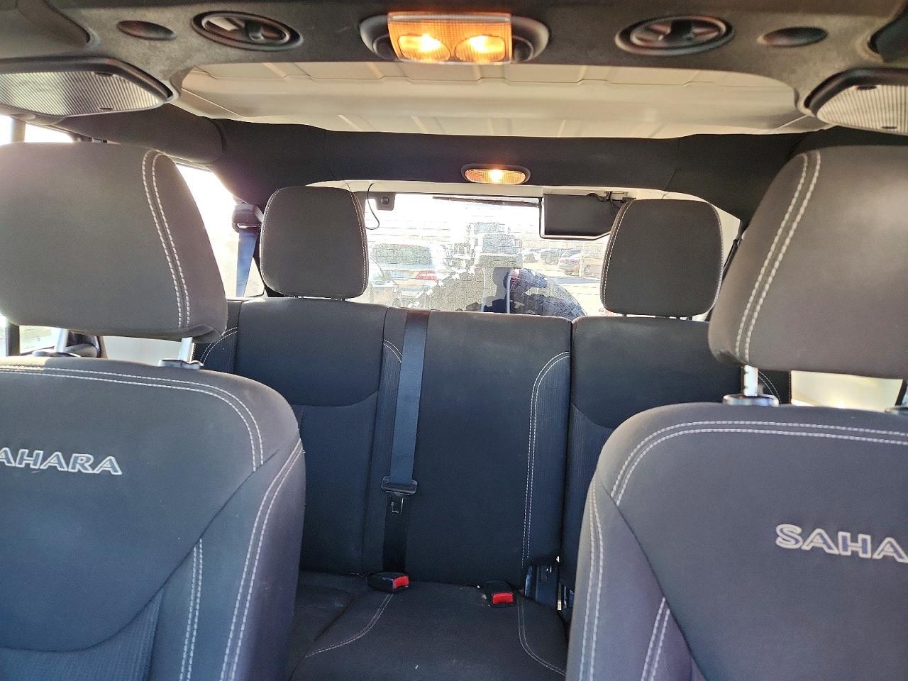 2016 Jeep Wrangler - zdjęcie 10