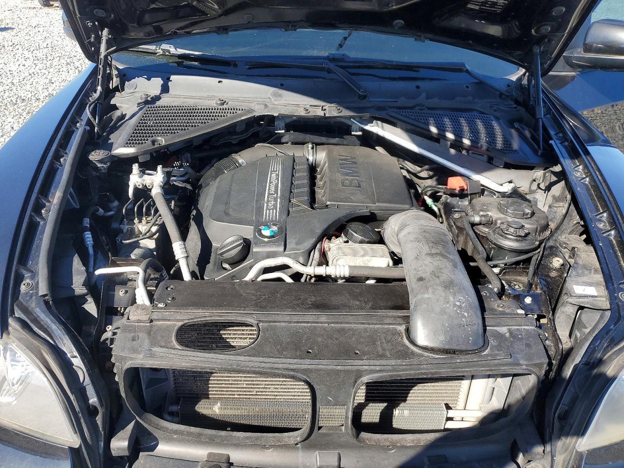 2013 BMW X5 xDrive35I - zdjęcie 12