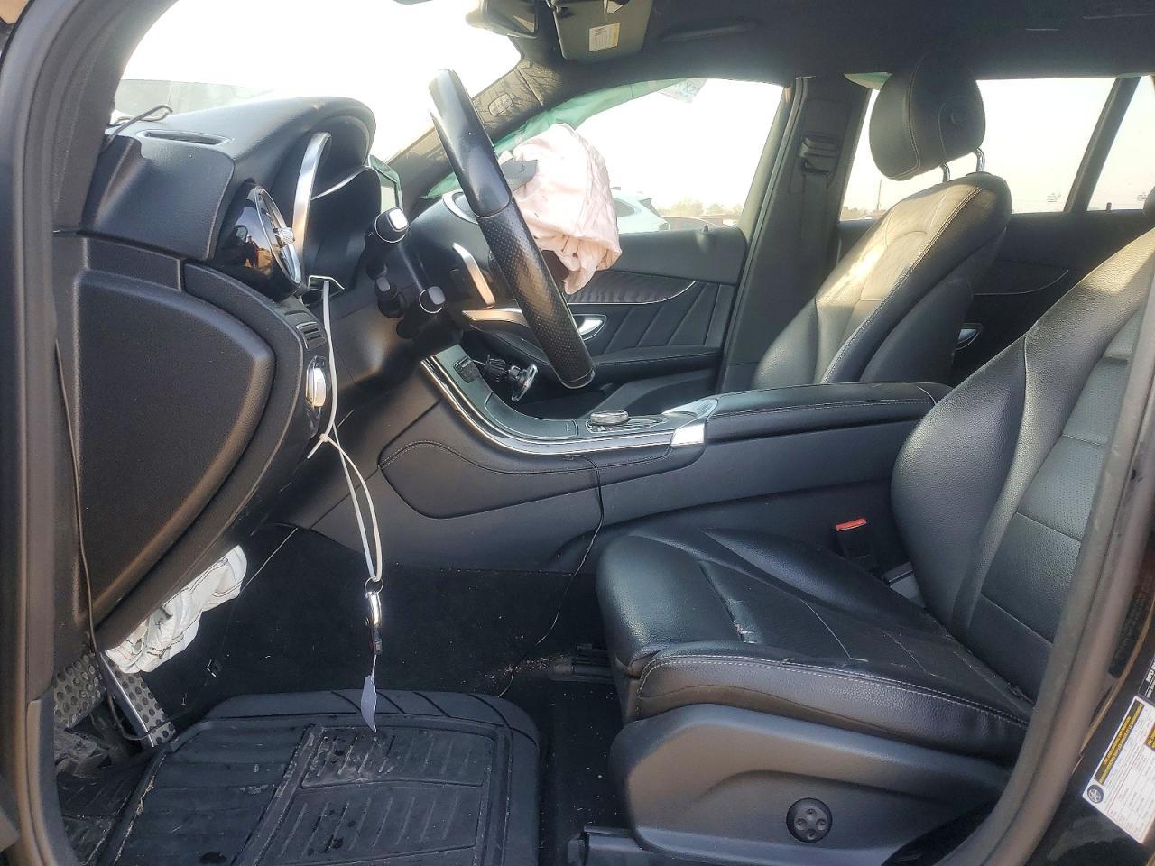 2018 Mercedes-Benz Glc 300 - zdjęcie 7