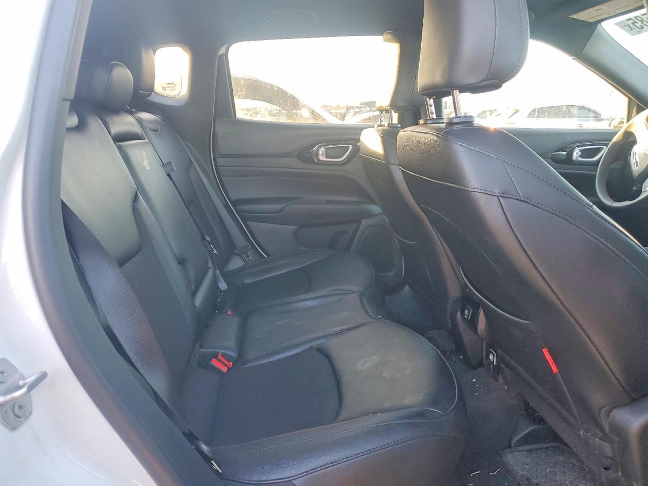 2024 Jeep Compass Trailhawk - zdjęcie 10