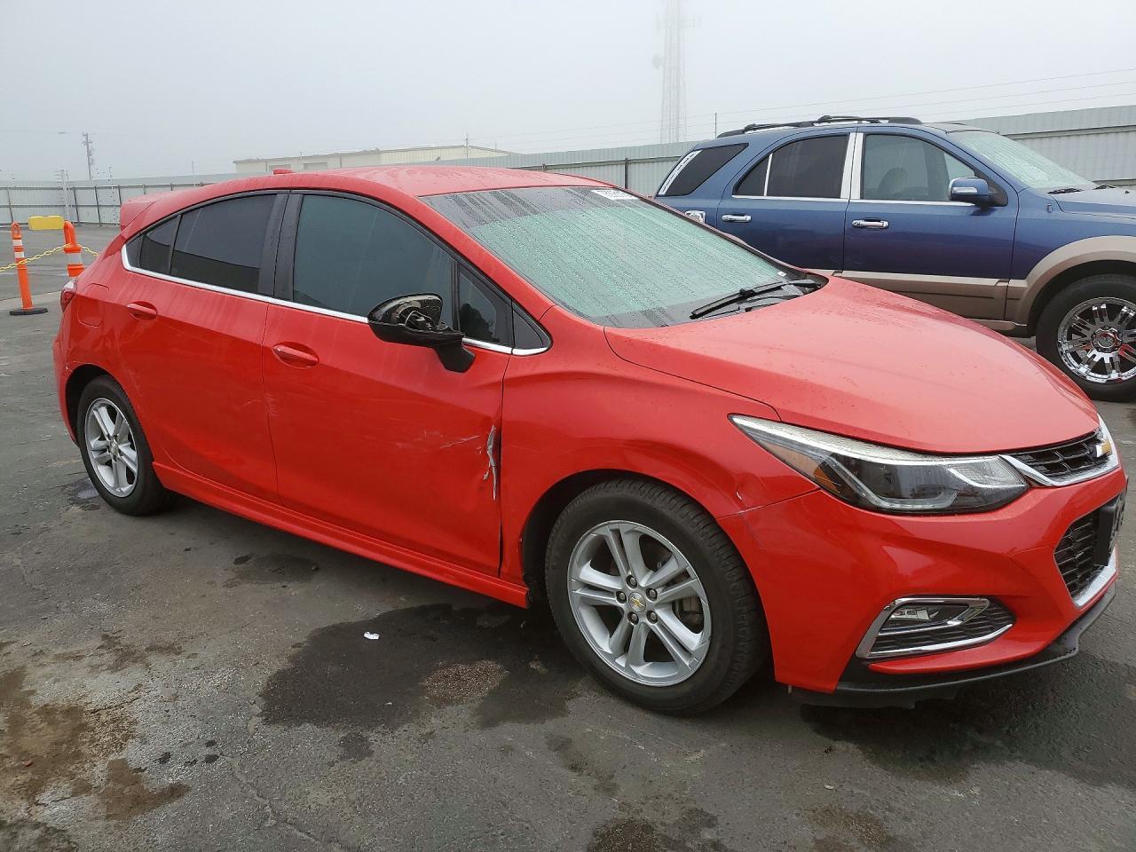 2017 Chevrolet Cruze Lt - zdjęcie 4