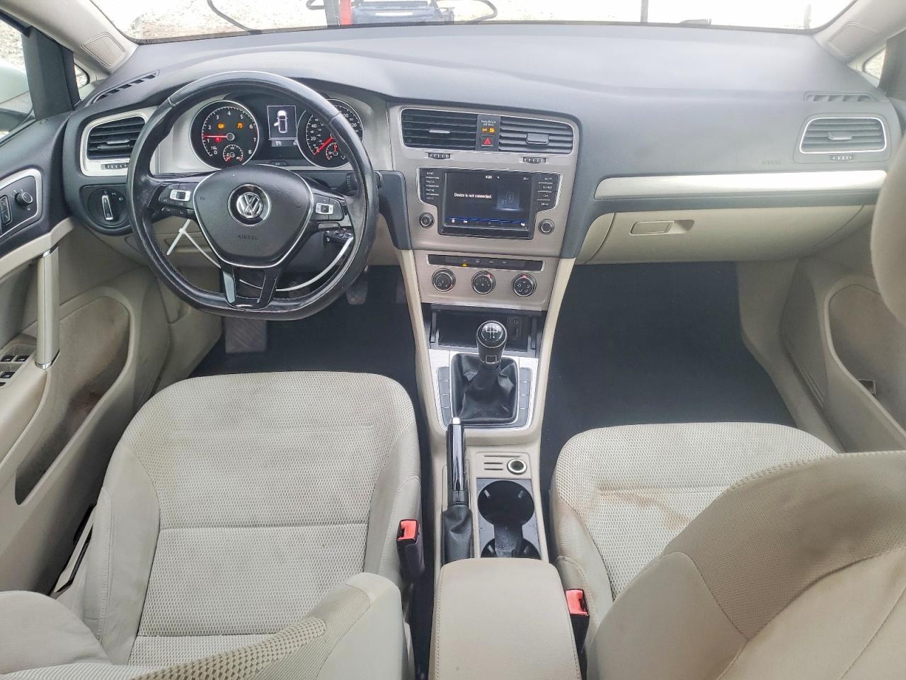 2017 Volkswagen Golf Sportwagen S - zdjęcie 8