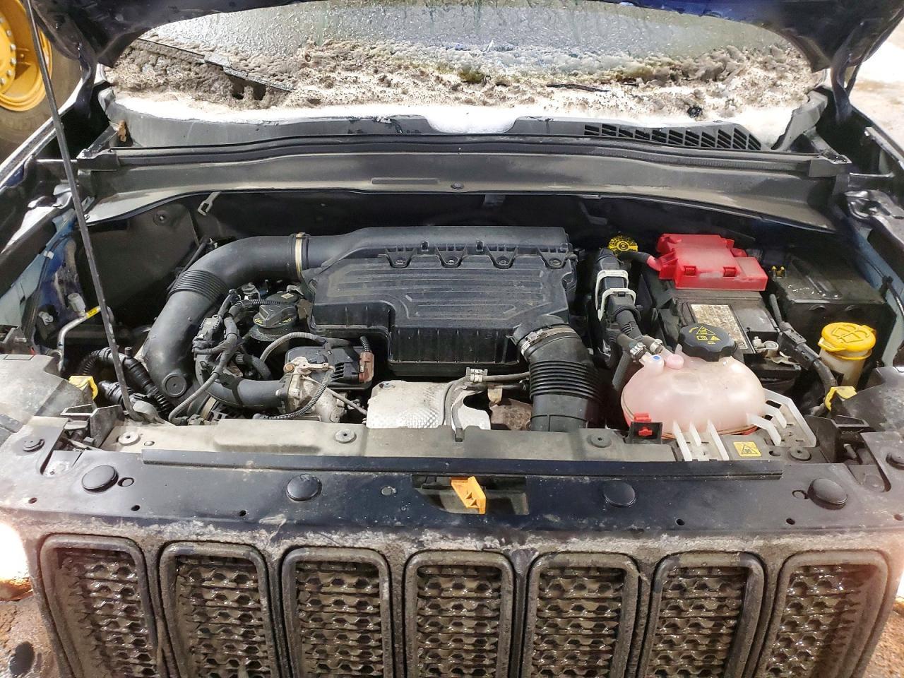 2021 Jeep Renegade Trailhawk - zdjęcie 12