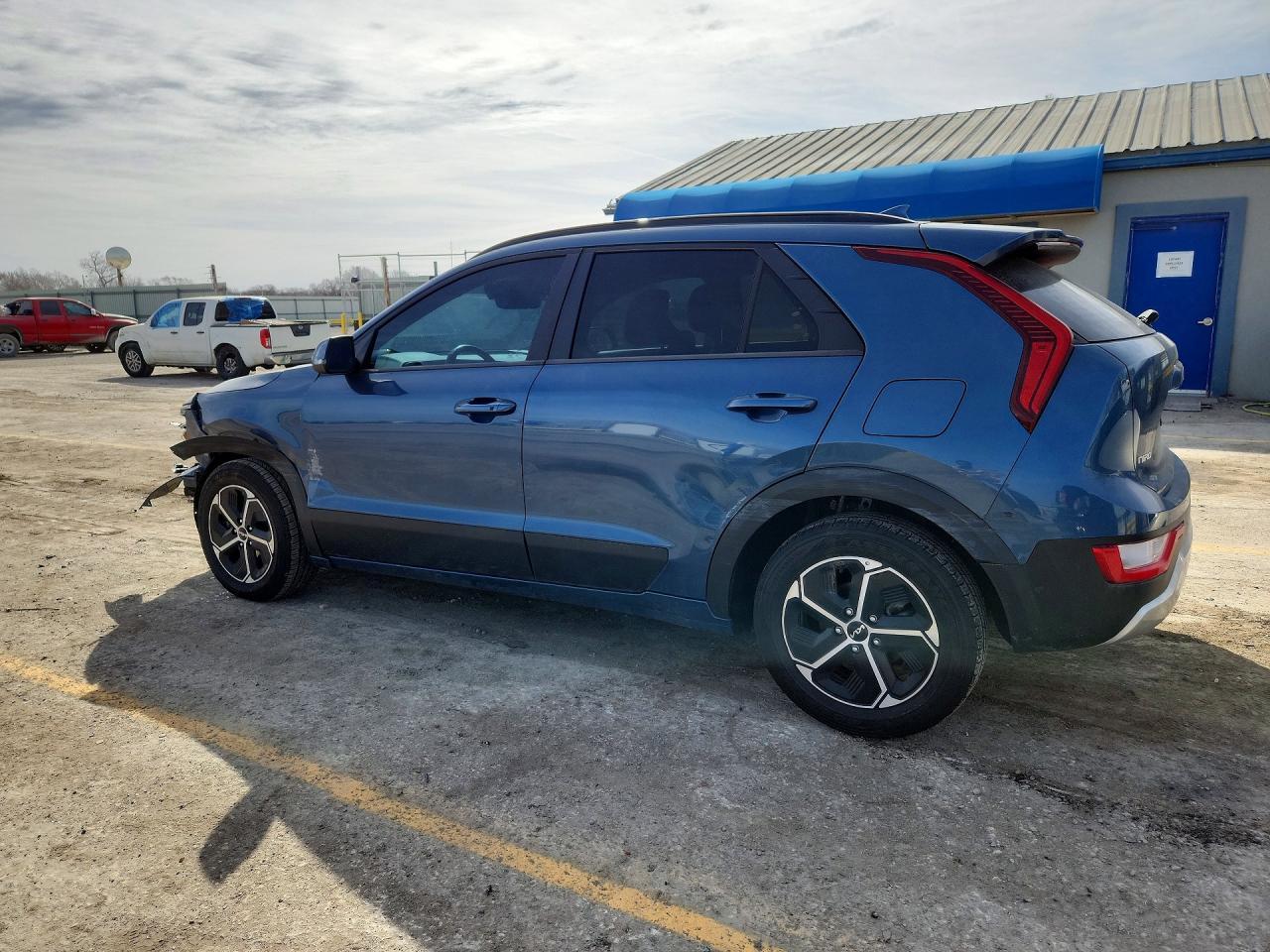 2023 Kia Niro Ex - zdjęcie 2