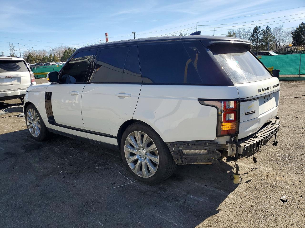 2017 Land Rover Range Rover Supercharged - zdjęcie 2