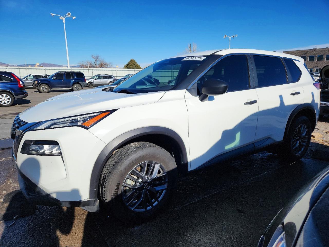 2021 Nissan Rogue S - zdjęcie główne