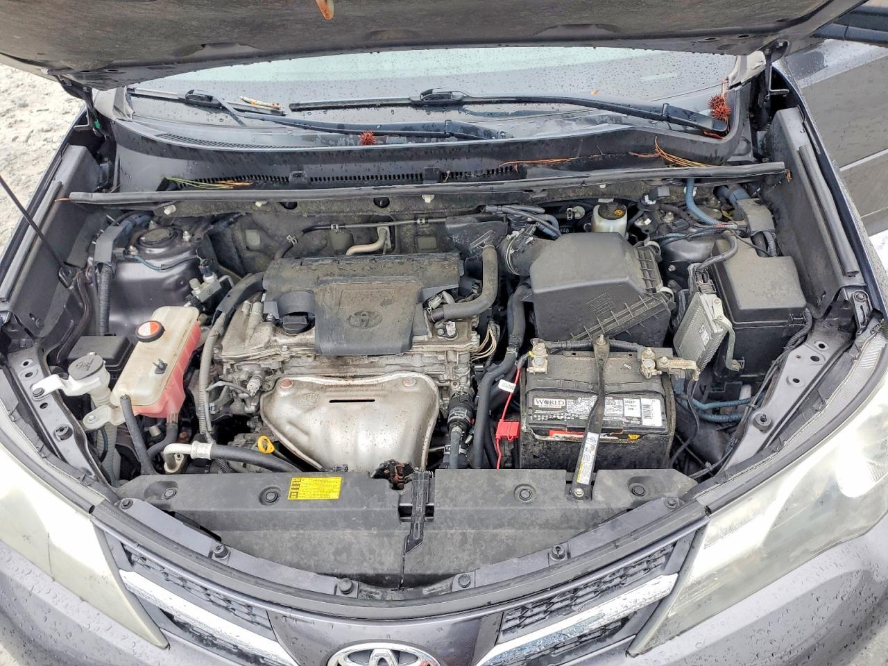 2015 Toyota Rav4 Le - zdjęcie 12