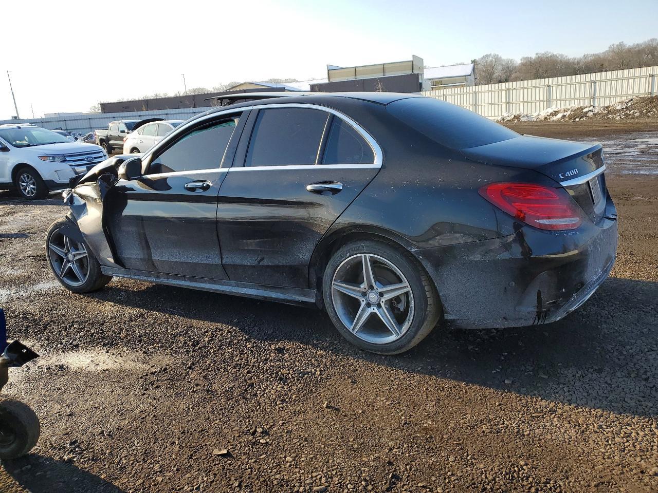 2015 Mercedes-Benz C 400 4Matic - zdjęcie 2