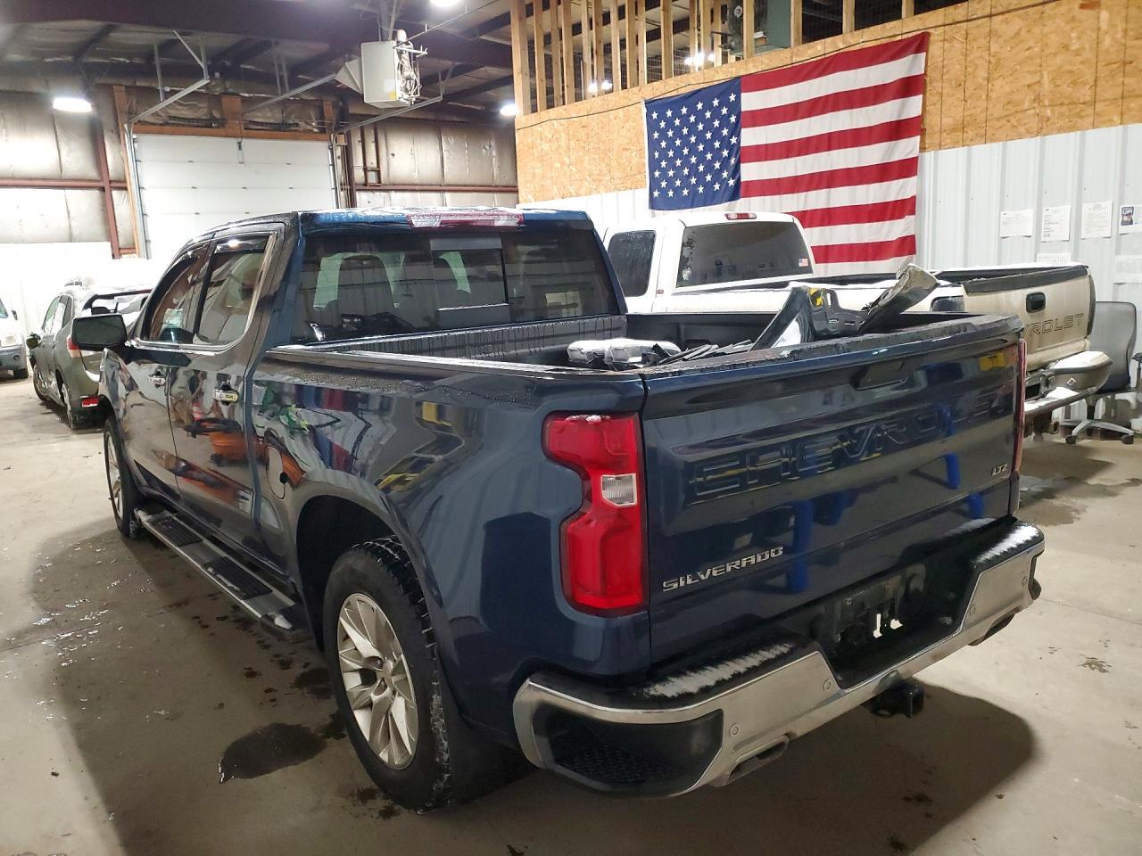 2019 Chevrolet Silverado K1500 Ltz - zdjęcie 2