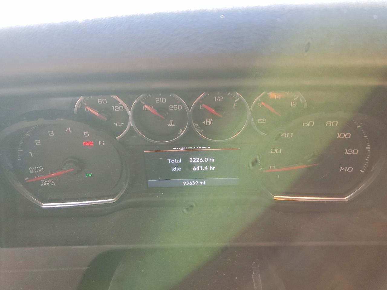 2020 Chevrolet Silverado K1500 Lt - zdjęcie 9