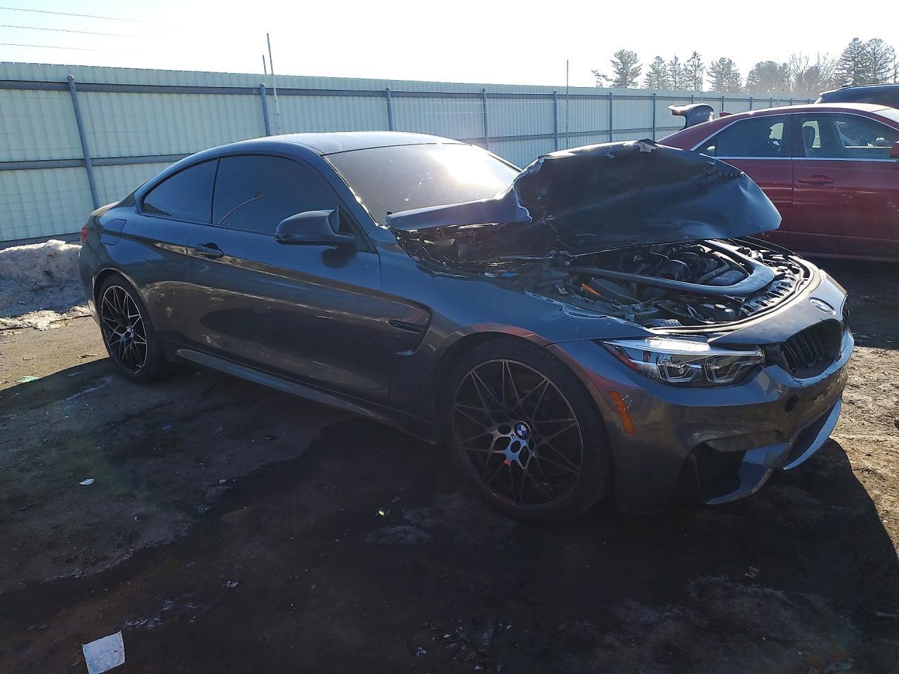 2018 BMW M4 - zdjęcie 4