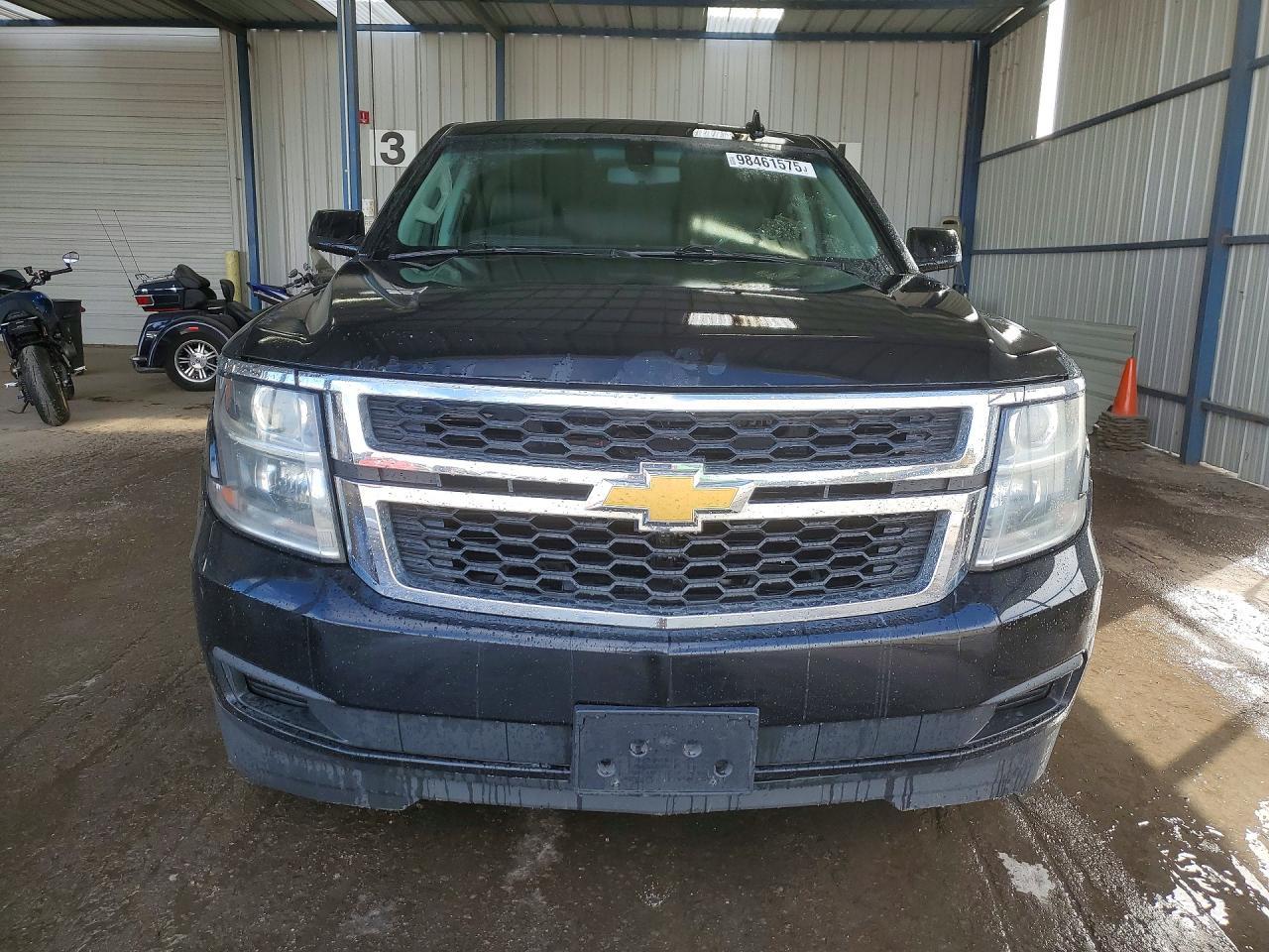 2020 Chevrolet Suburban K1500 Ls - zdjęcie 5