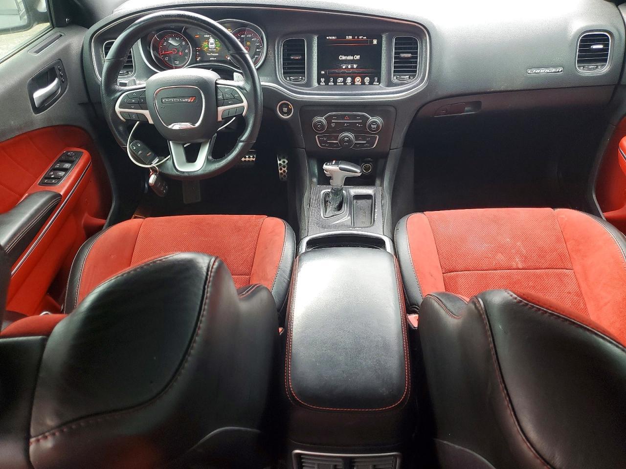 2016 Dodge Charger R/T Scat Pack - zdjęcie 8