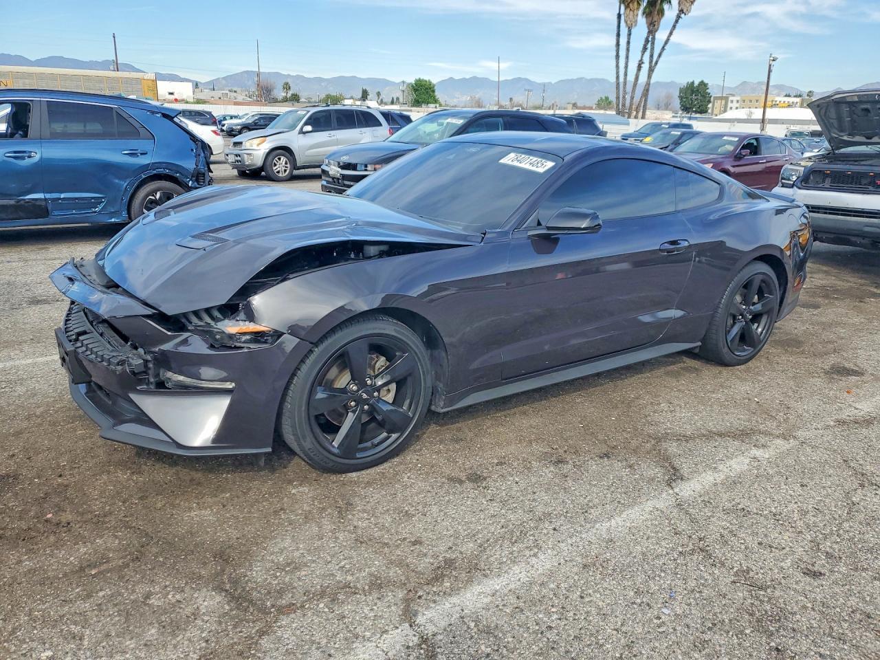 2022 Ford Mustang - zdjęcie główne