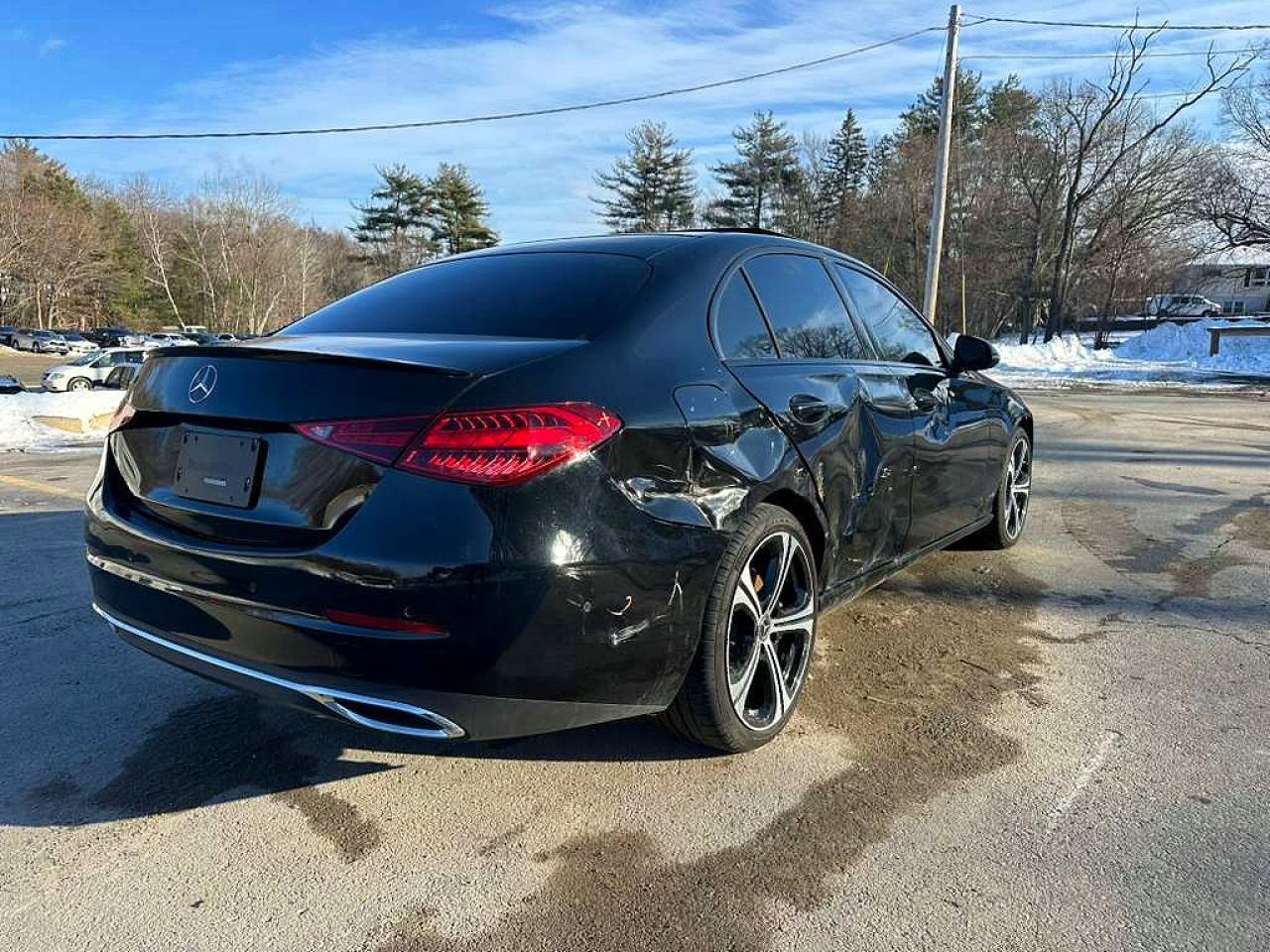 2025 Mercedes-Benz C 300 - zdjęcie 3