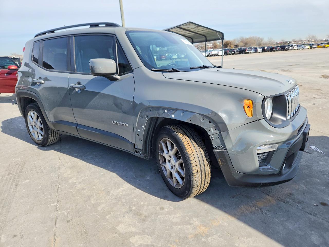 2020 Jeep Renegade Latitude - zdjęcie 4