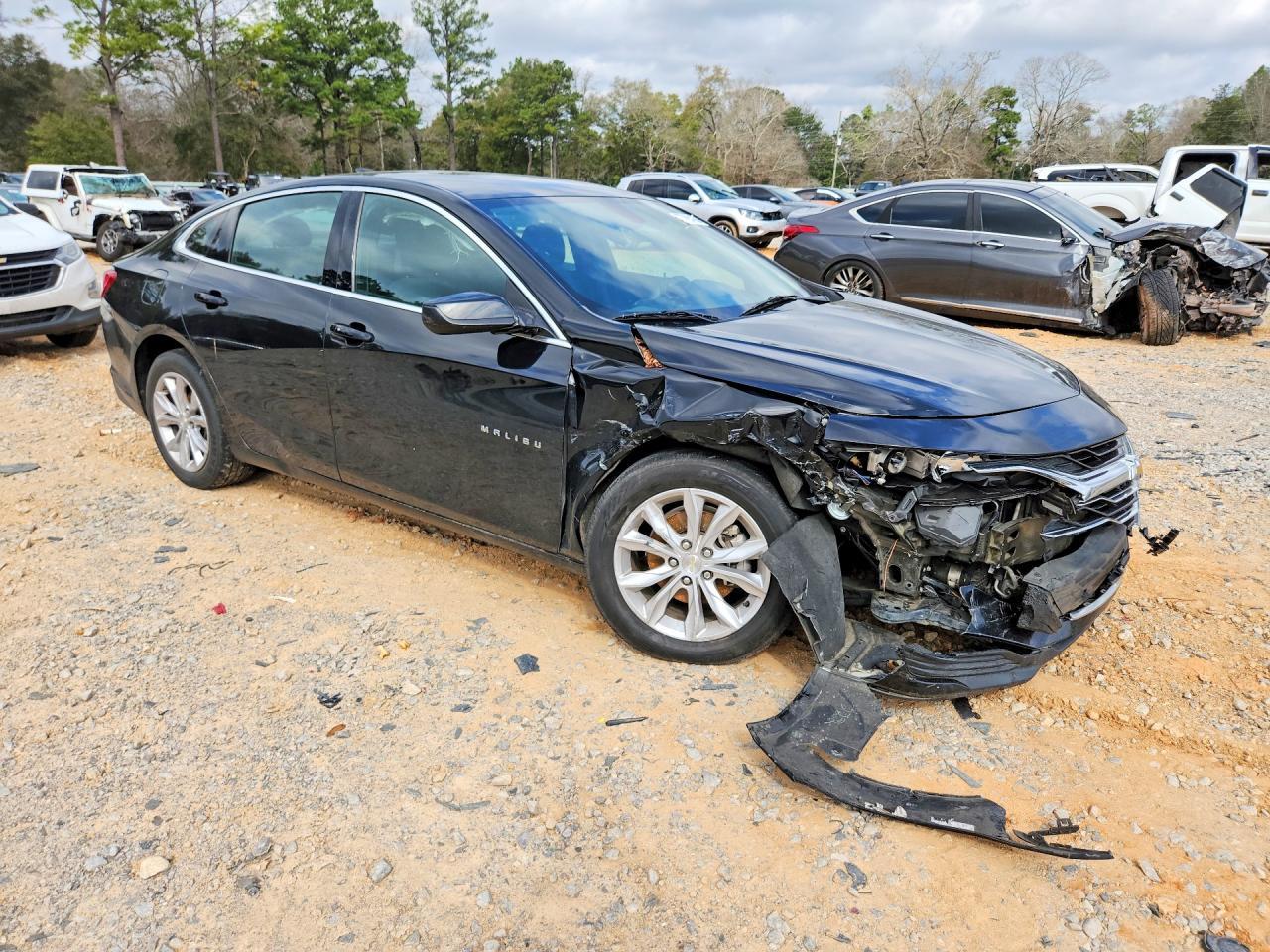 2020 Chevrolet Malibu - zdjęcie 4
