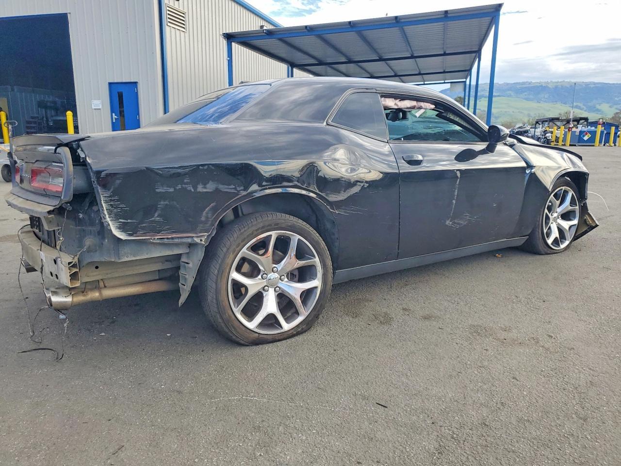 2016 Dodge Challenger R/T - zdjęcie 3
