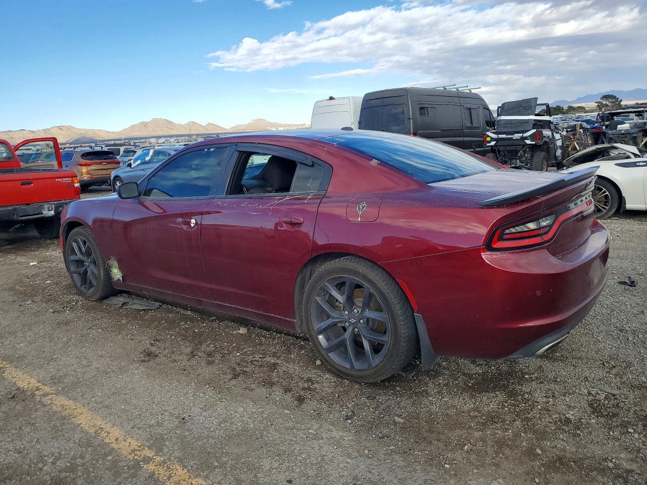 2020 Dodge Charger Sxt - zdjęcie 2