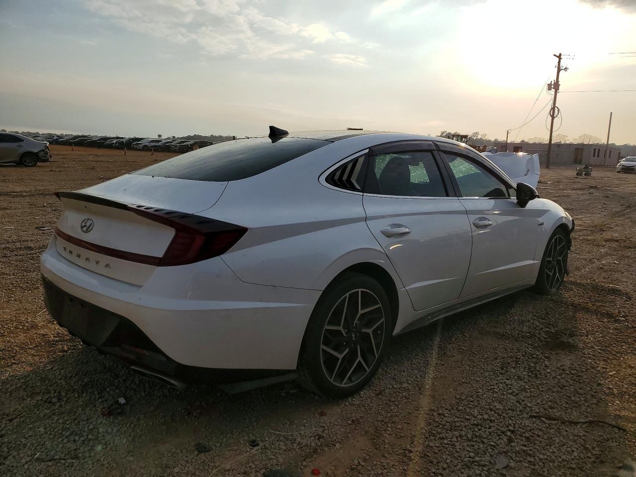 2022 Hyundai Sonata N Line - zdjęcie 3