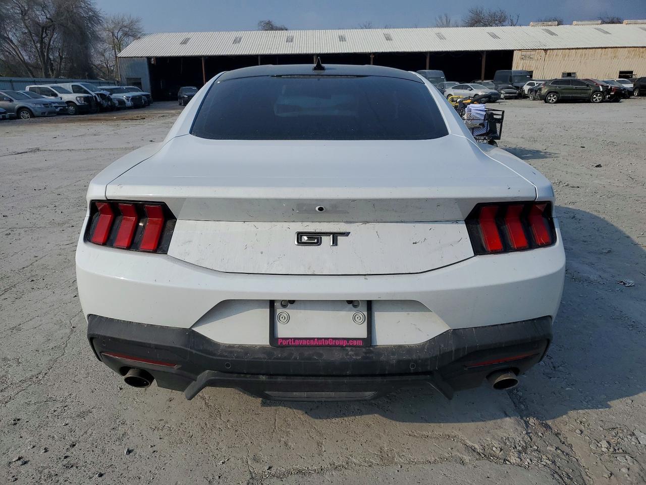 2024 Ford Mustang Gt - zdjęcie 6