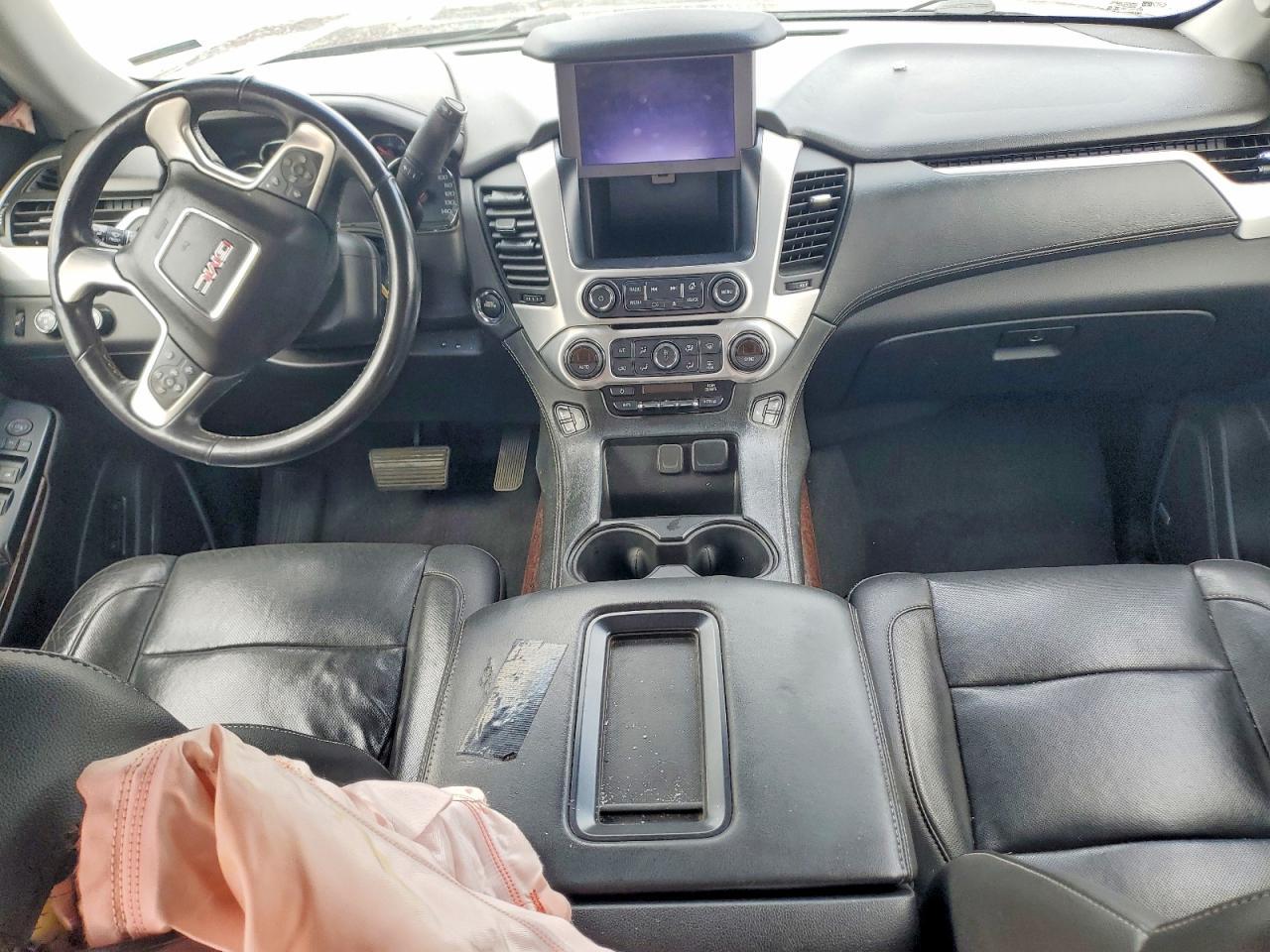 2019 GMC Yukon Slt - zdjęcie 8