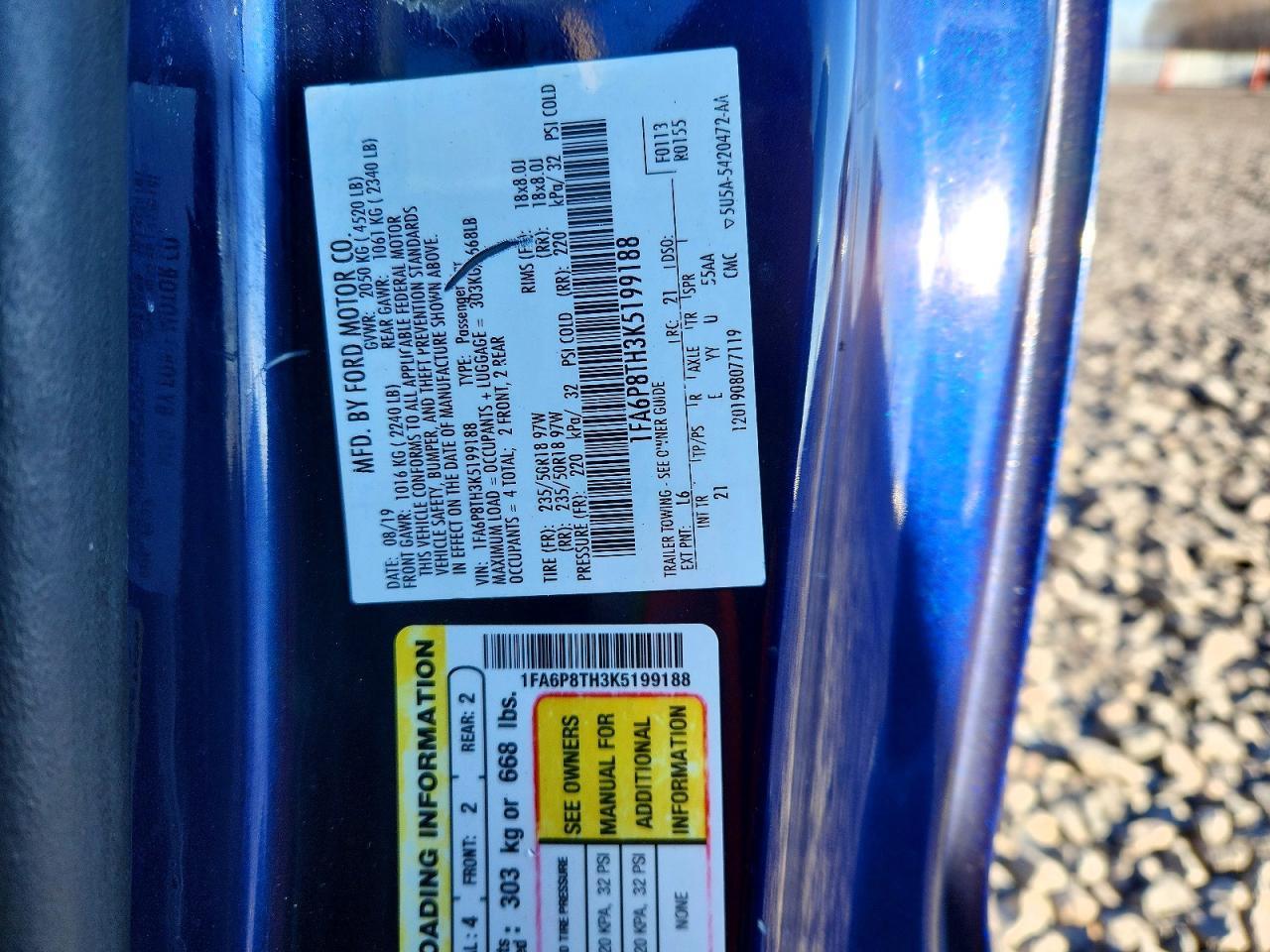 2019 Ford Mustang - zdjęcie 12