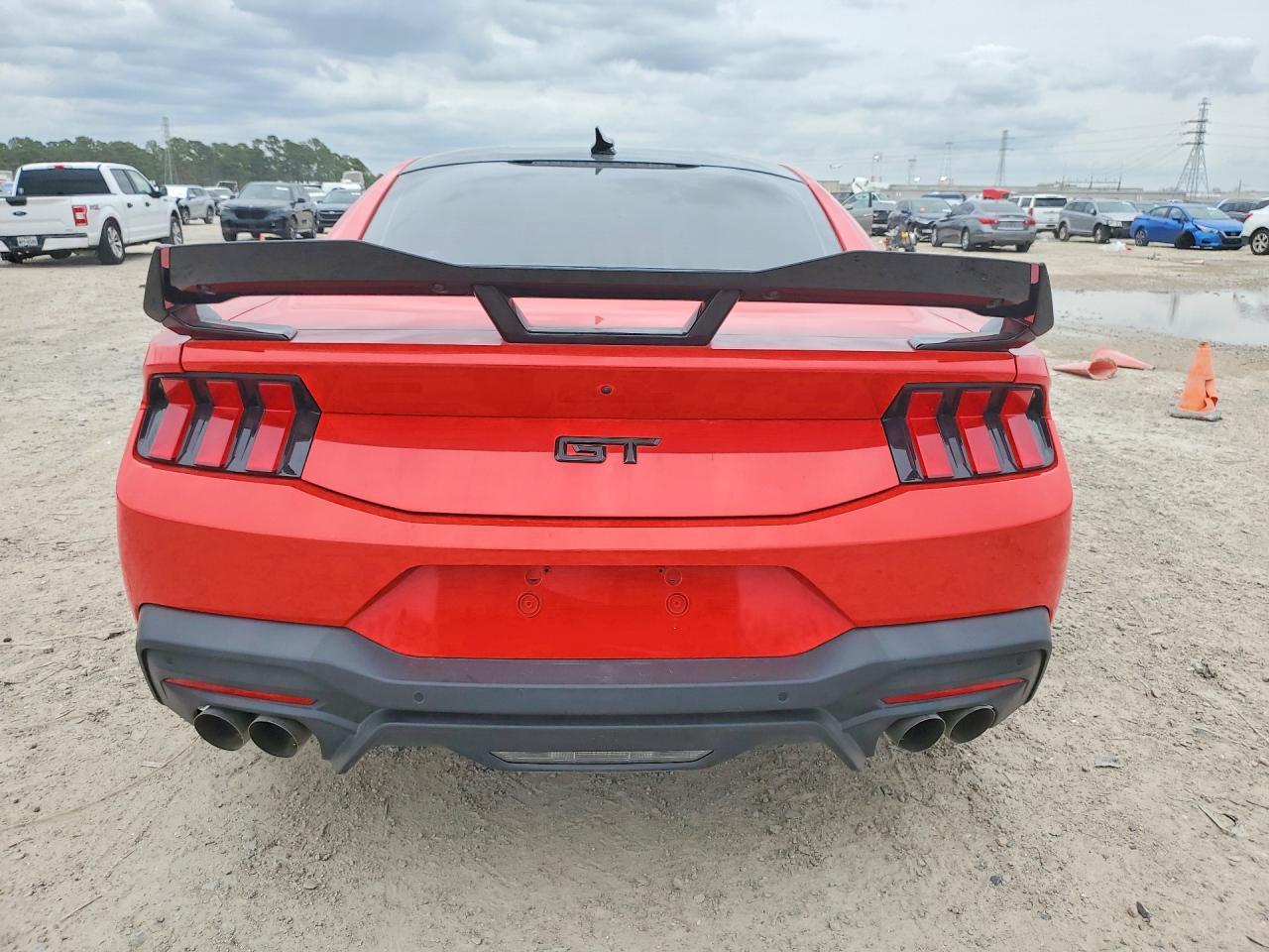 2024 Ford Mustang Gt - zdjęcie 6