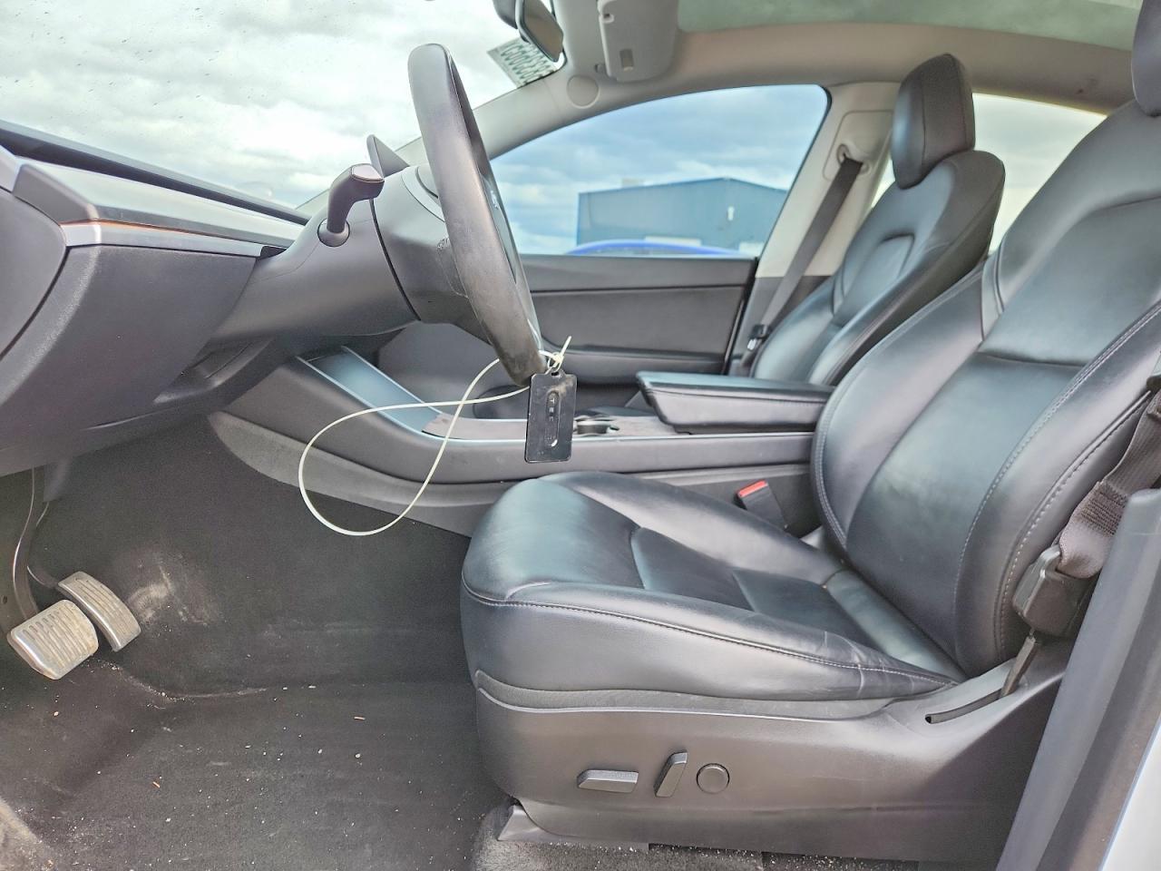 2020 Tesla Model Y - zdjęcie 7