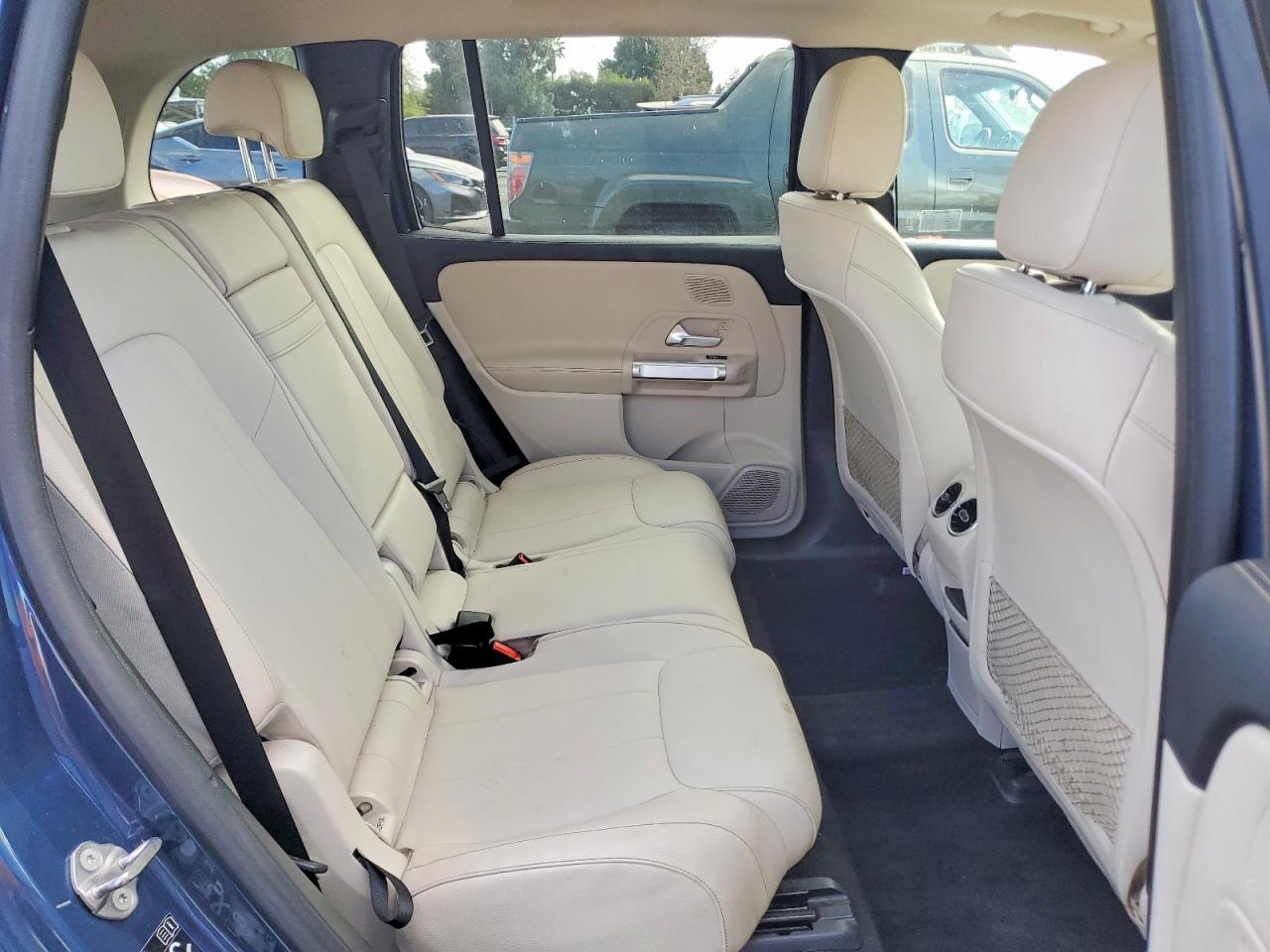 2022 Mercedes-Benz Eqb 300 4Matic - zdjęcie 11