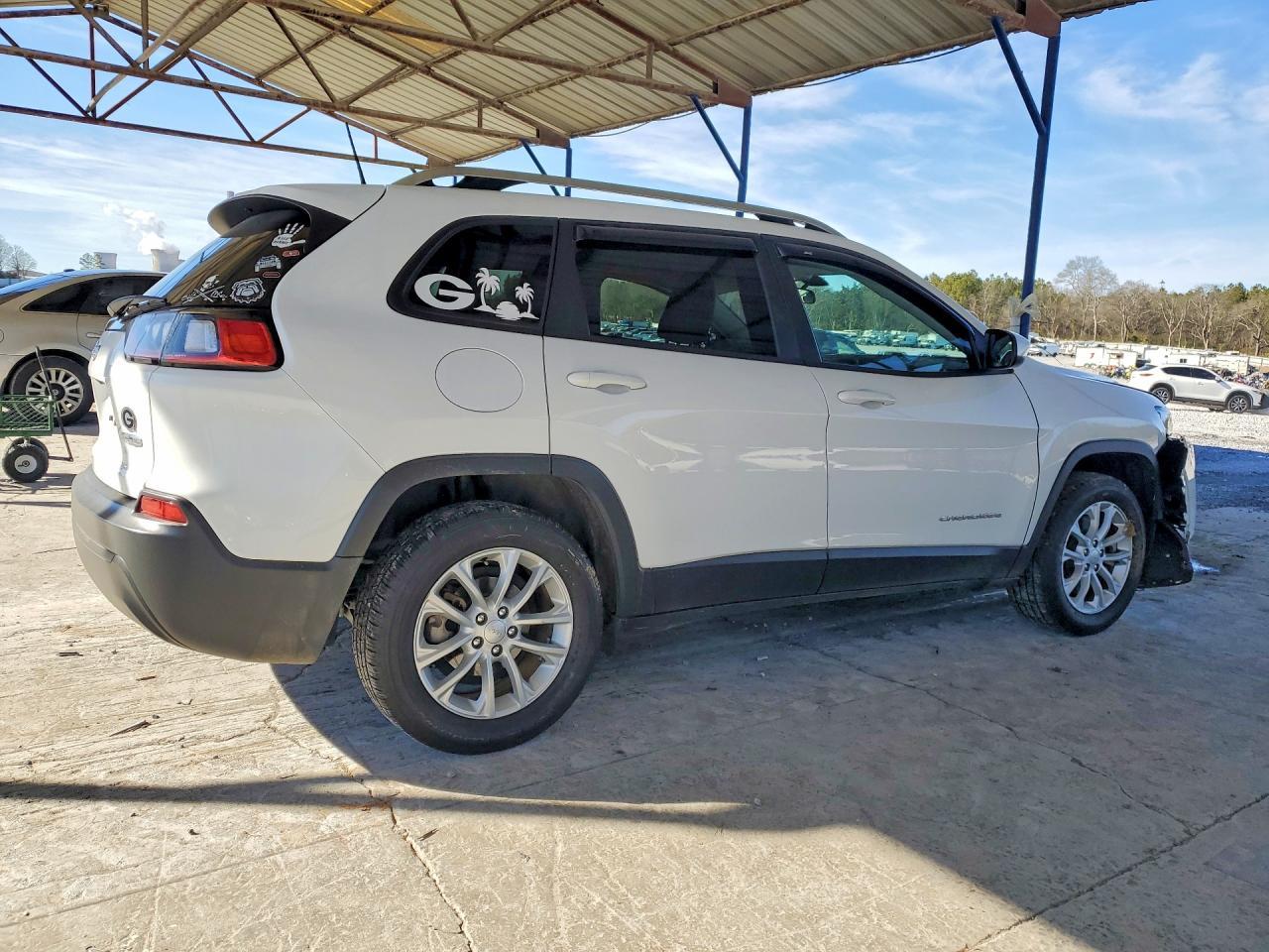2020 Jeep Cherokee Latitude - zdjęcie 3