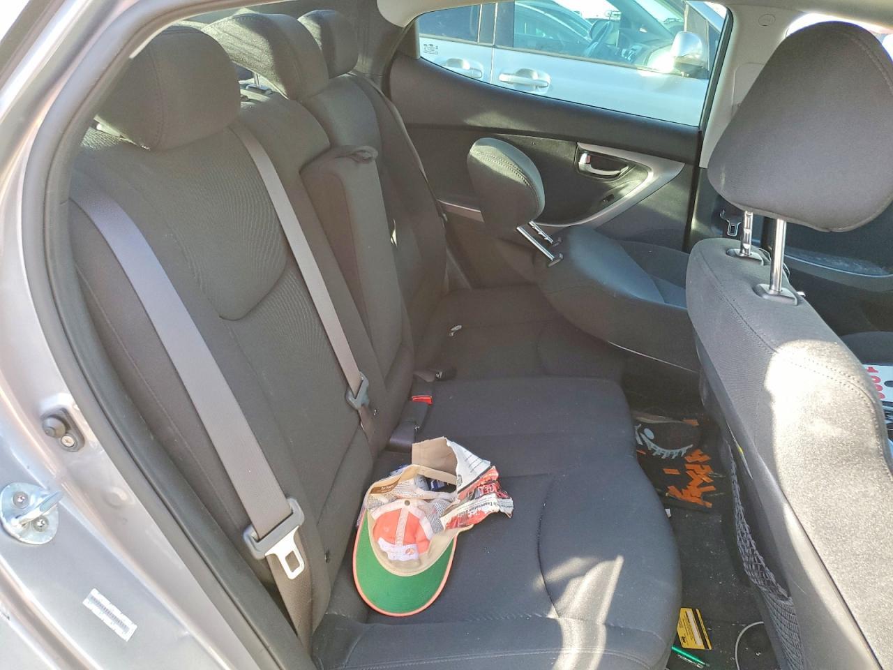 2015 Hyundai Elantra Se - zdjęcie 10