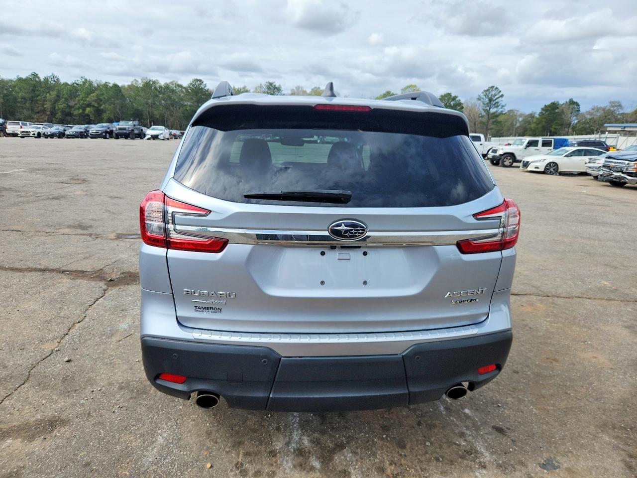 2024 Subaru Ascent Limited - zdjęcie 6