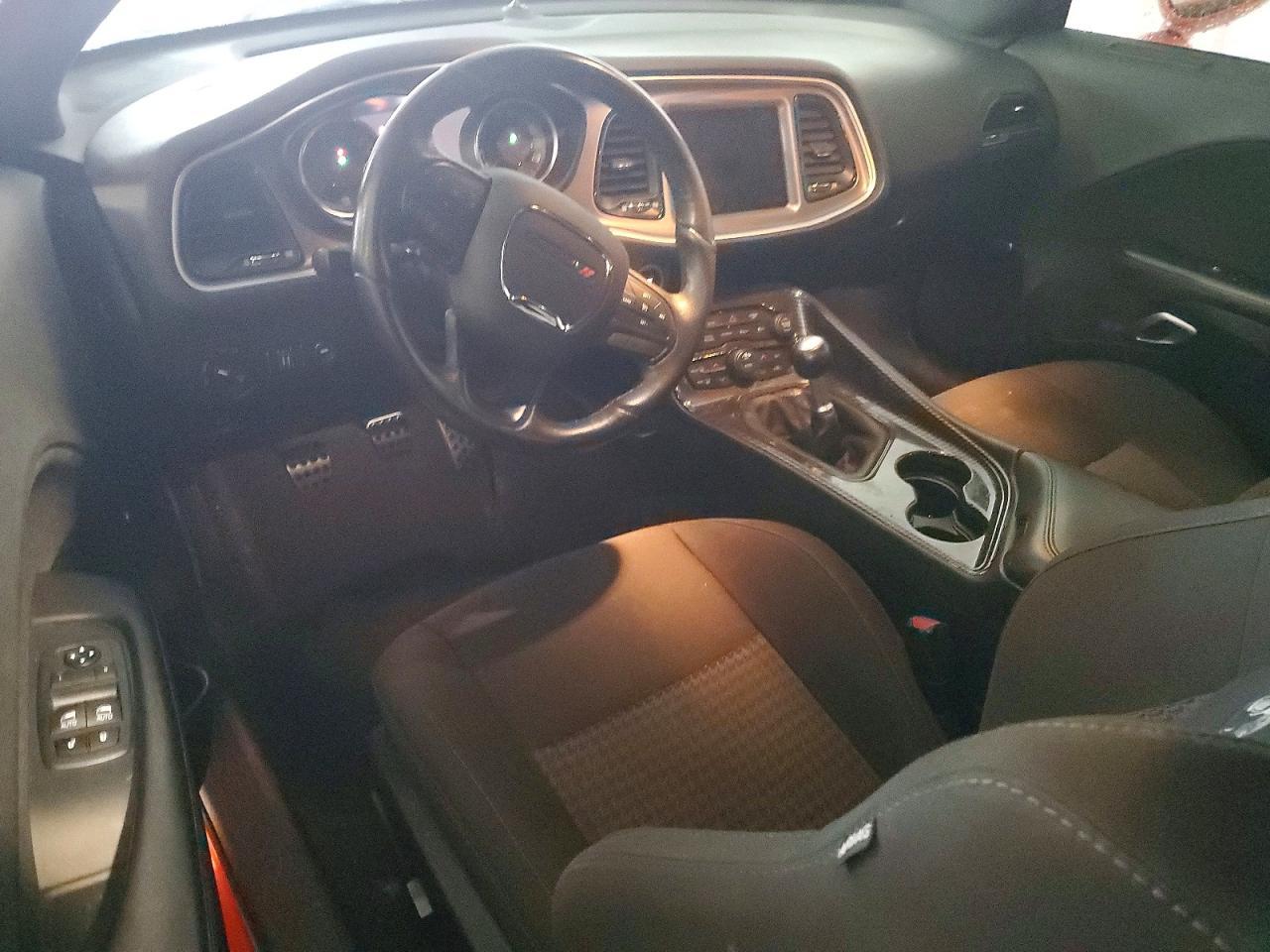 2019 Dodge Challenger R - zdjęcie 8