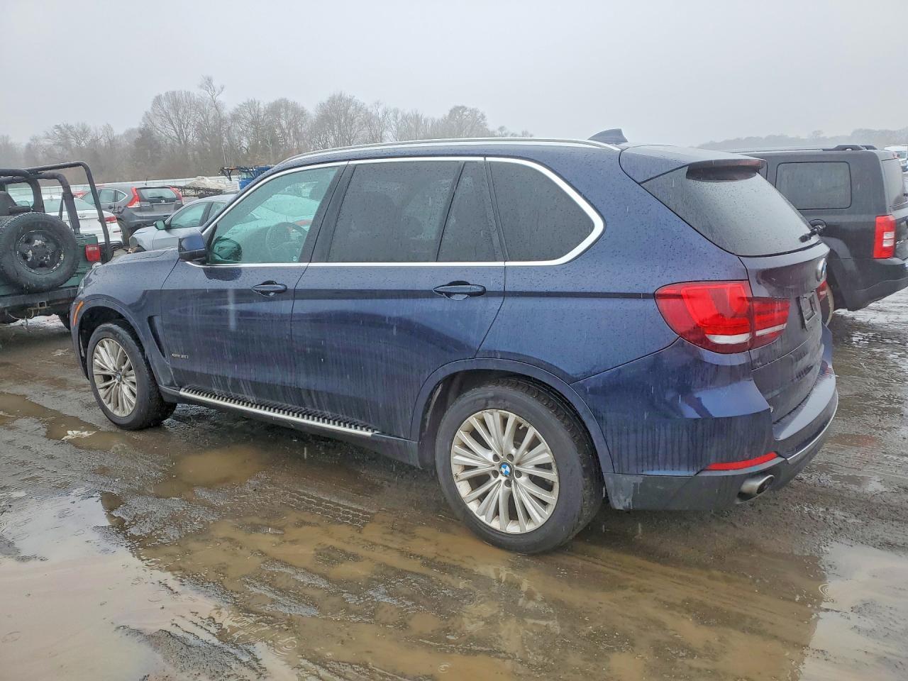 2016 BMW X5 xDrive35I - zdjęcie 2