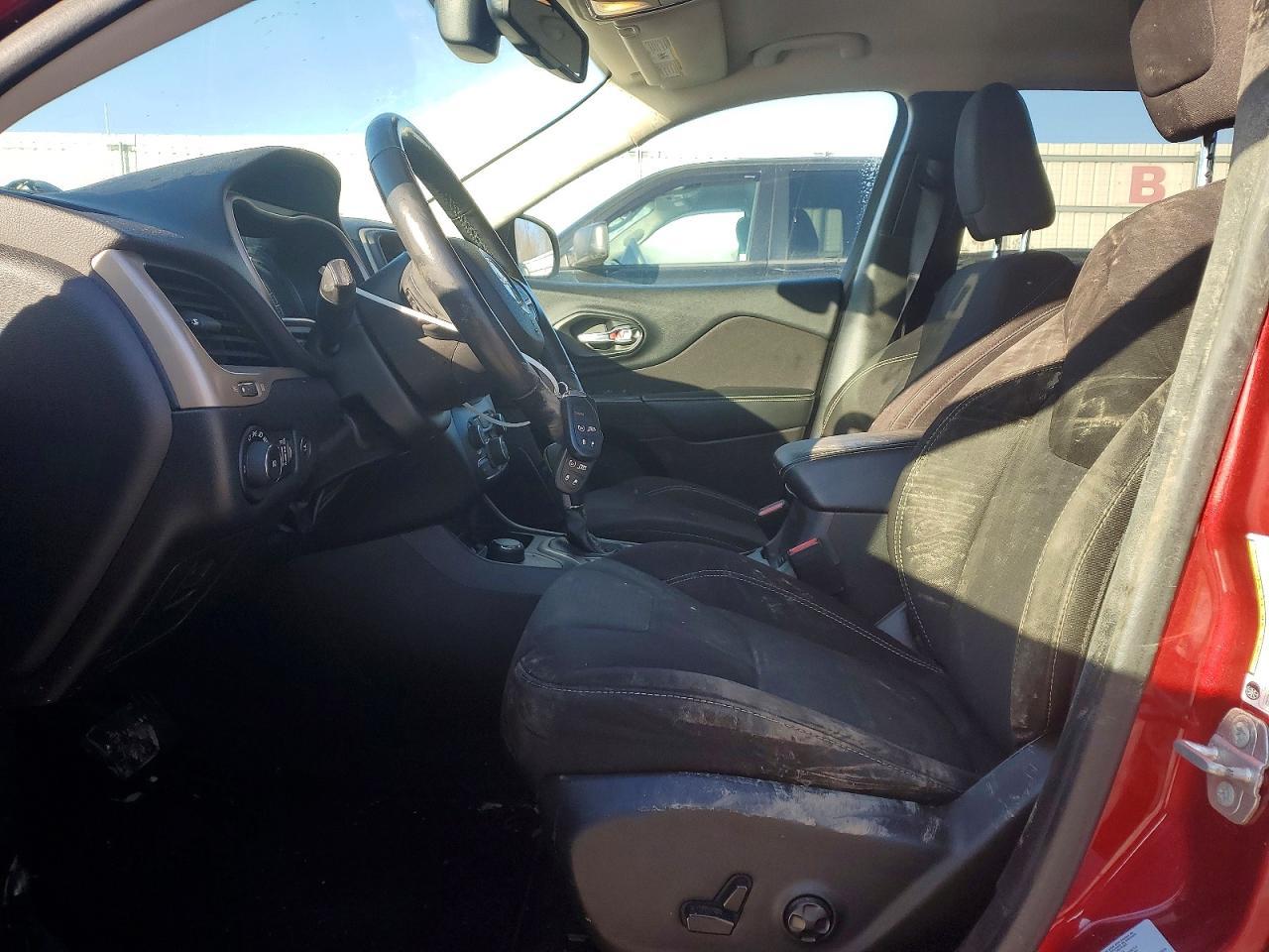 2015 Jeep Cherokee Latitude - zdjęcie 7