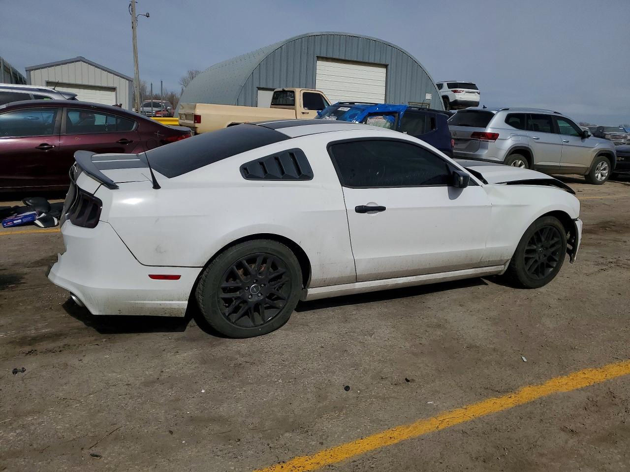2014 Ford Mustang - zdjęcie 3