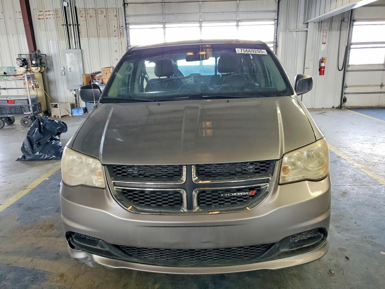 2014 Dodge Grand Caravan Se - zdjęcie 5
