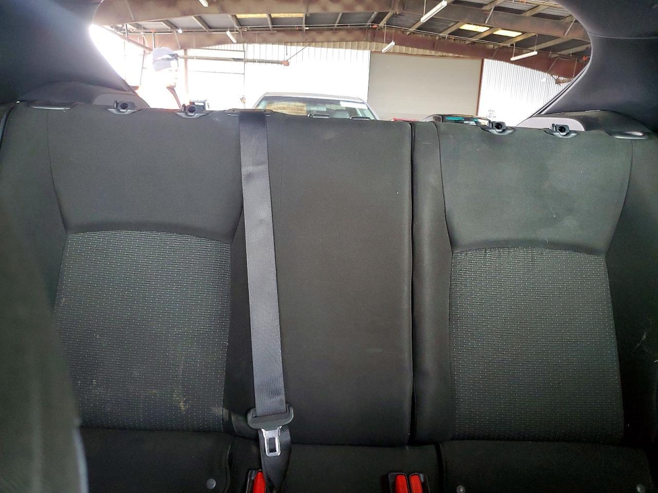 2019 Toyota C-Hr Le - zdjęcie 10