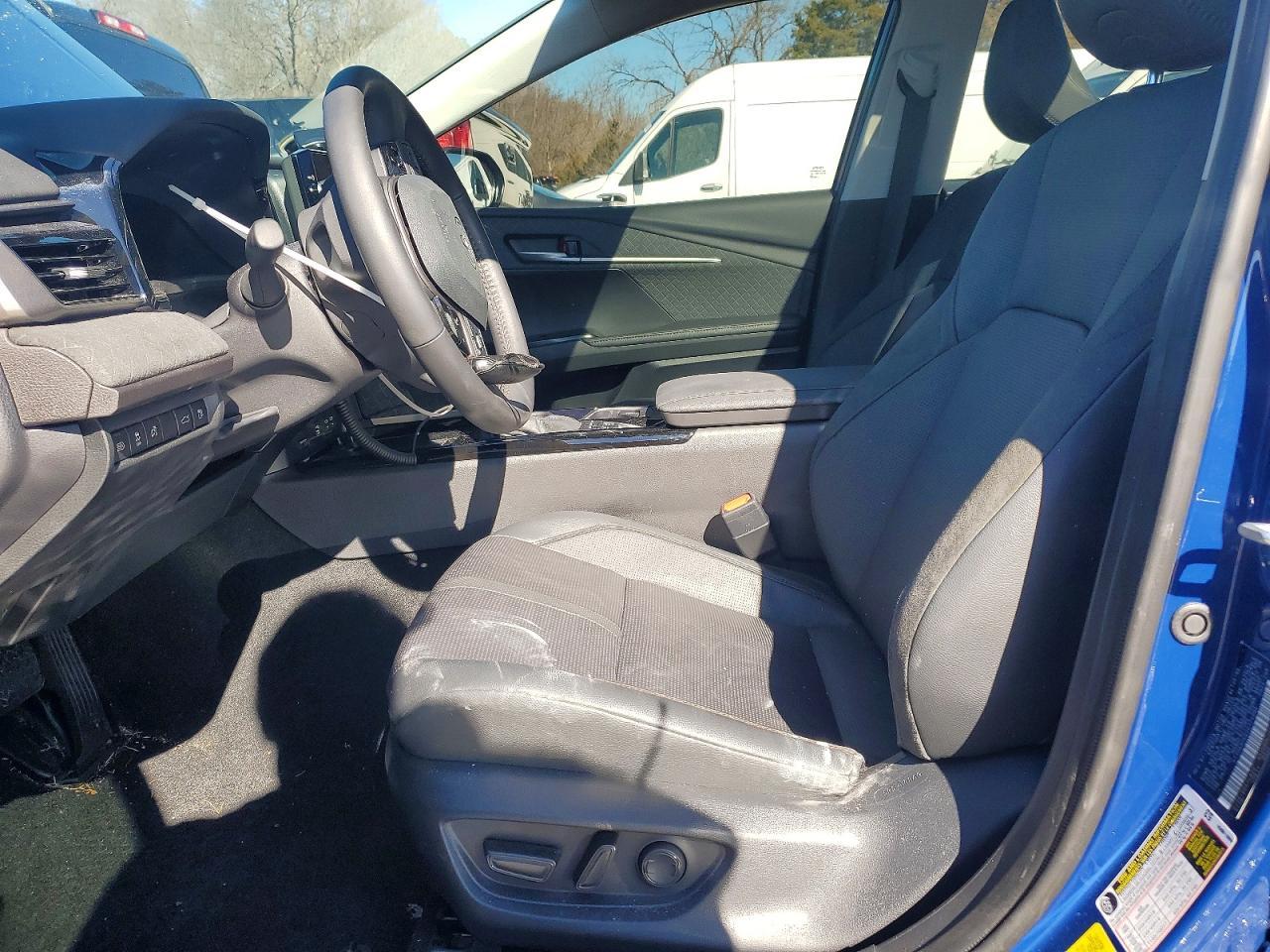 2025 Toyota Camry Xse - zdjęcie 7